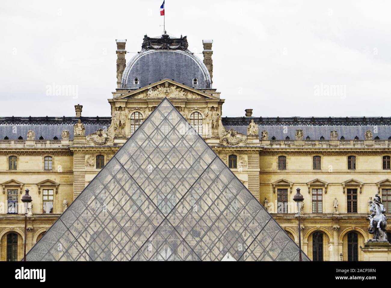 Museo del Louvre a Parigi, Francia Foto Stock