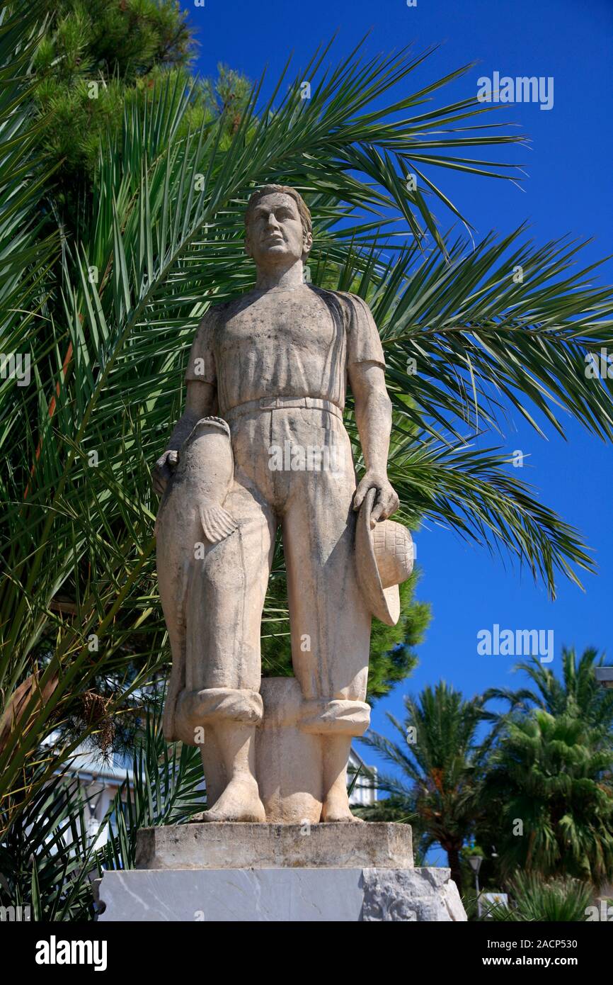 Scultura in Alcudia città vecchia, Playa de Alcudia, Maiorca, isole Baleari, Spagna Foto Stock