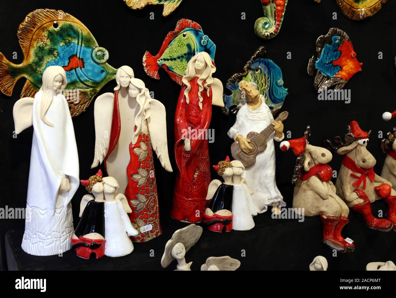 Cracovia. Cracovia. La polonia.Natale annuale street fair presso il principale luogo di mercato. Foto Stock