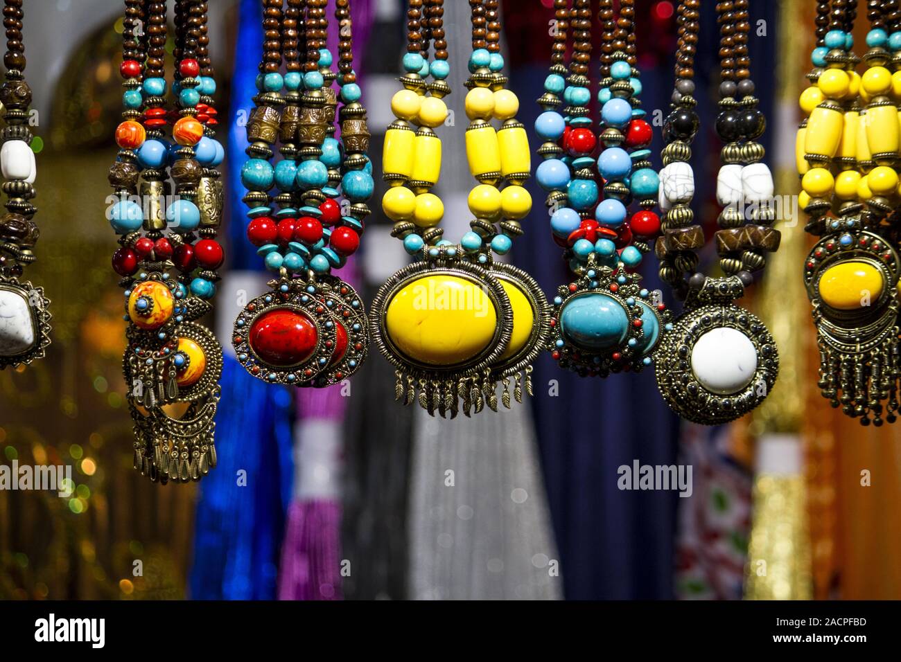 Gioielli marocchini immagini e fotografie stock ad alta risoluzione - Alamy