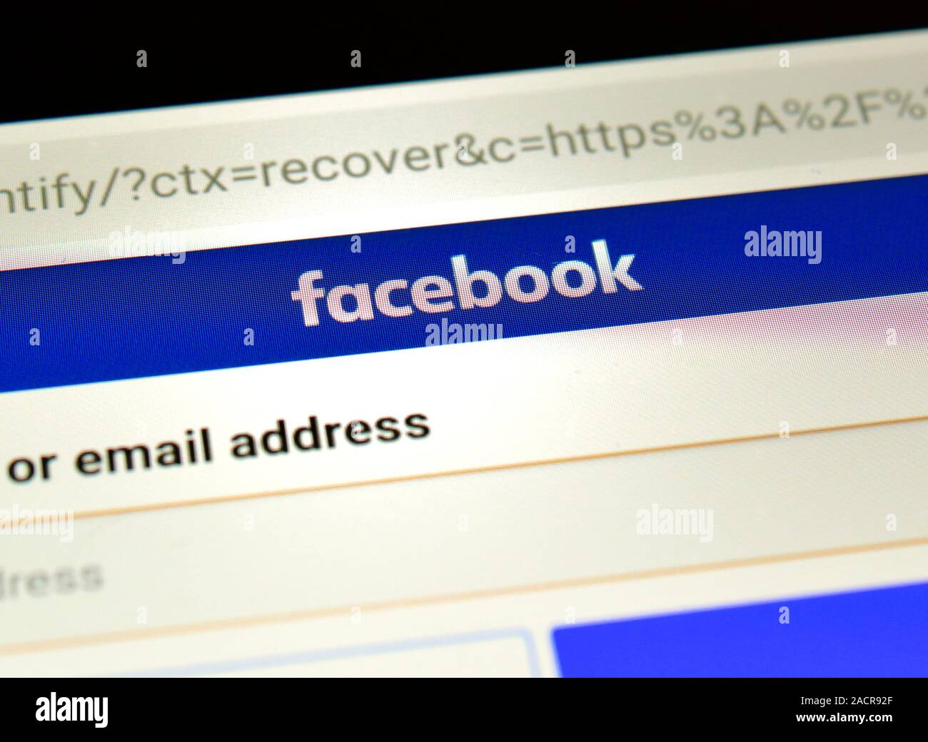 Logo di facebook icona su un browser web sullo schermo del computer Foto Stock