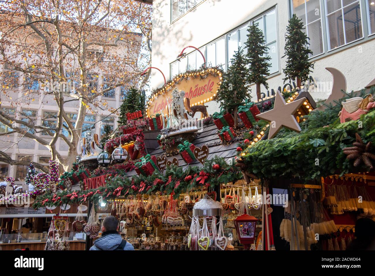 Stoccarda, Onu mercadillo navideño con mucho encanto Foto Stock