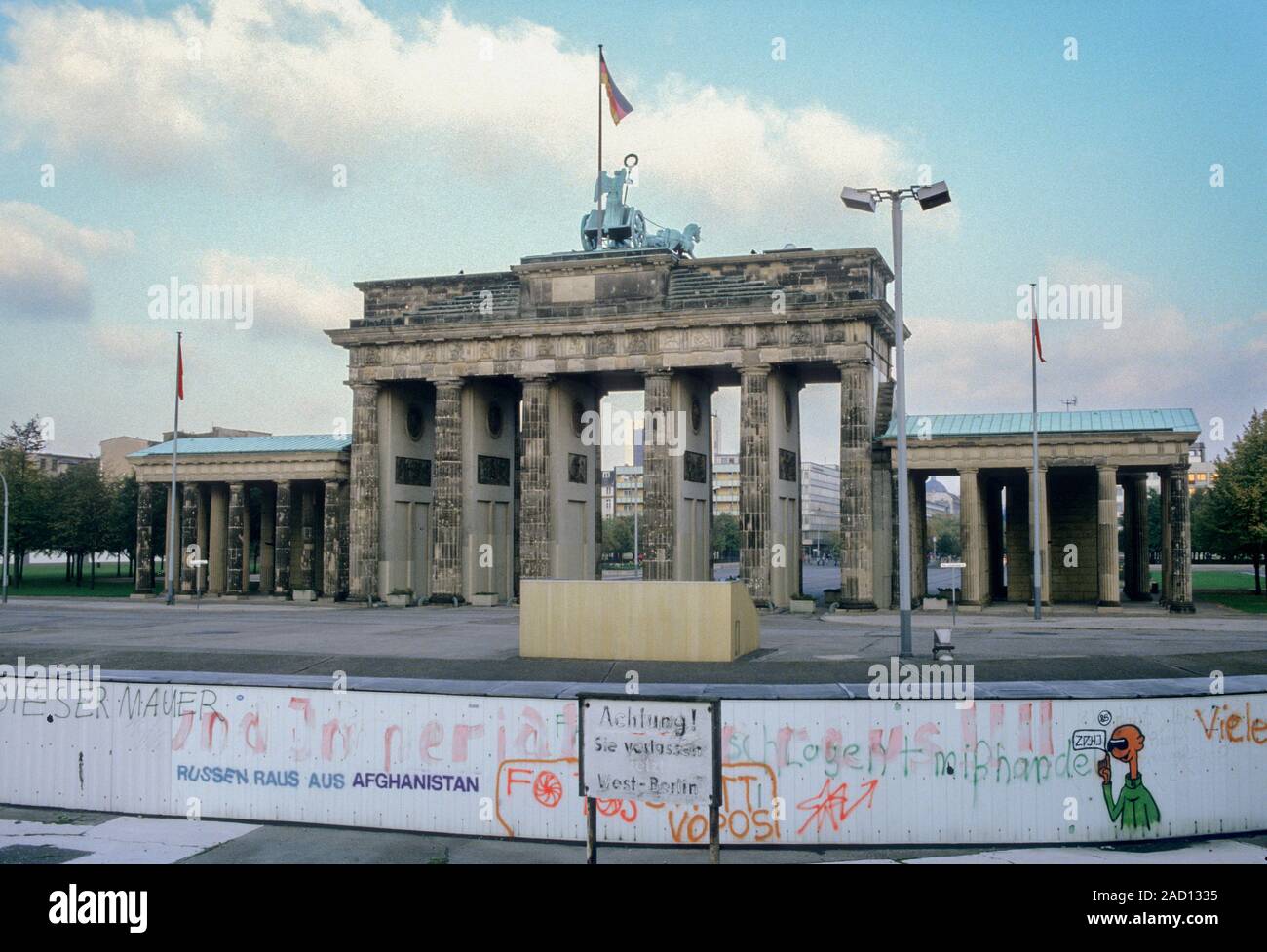 Alcune delle ultime foto con il muro di Berlino da ovest lato tedesco giorni prima è caduto il 9 novembre 1989. Foto Stock