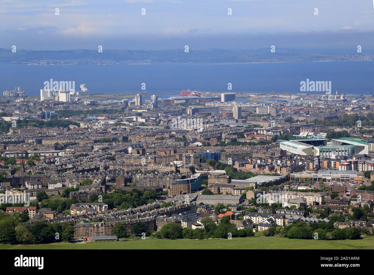 Edinburgh, Meadowbank Stadium, Leith Docks am Firth of Forth Foto Stock