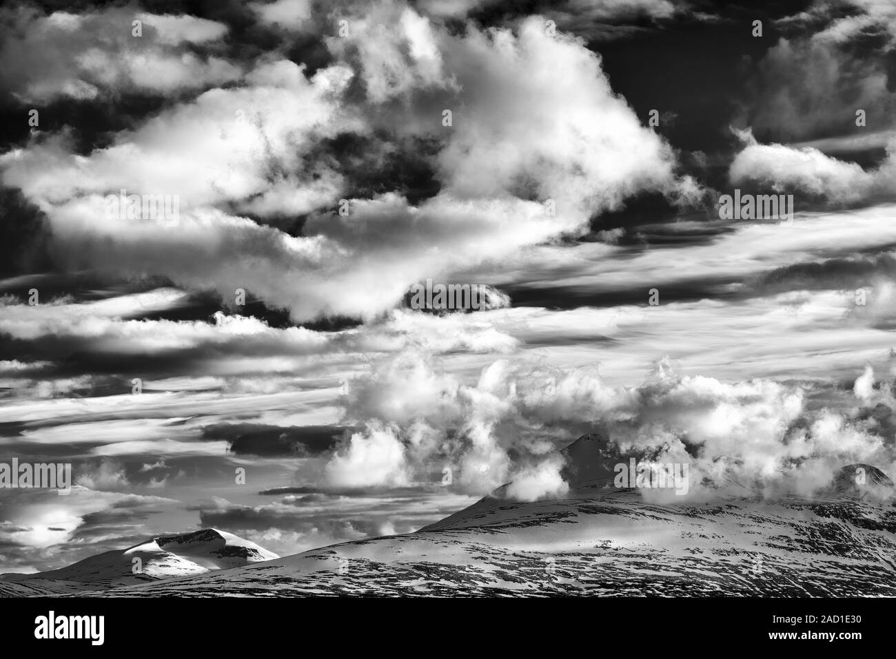 Le montagne in Sarek NP, patrimonio mondiale Laponia, Lapponia, Svezia Foto Stock