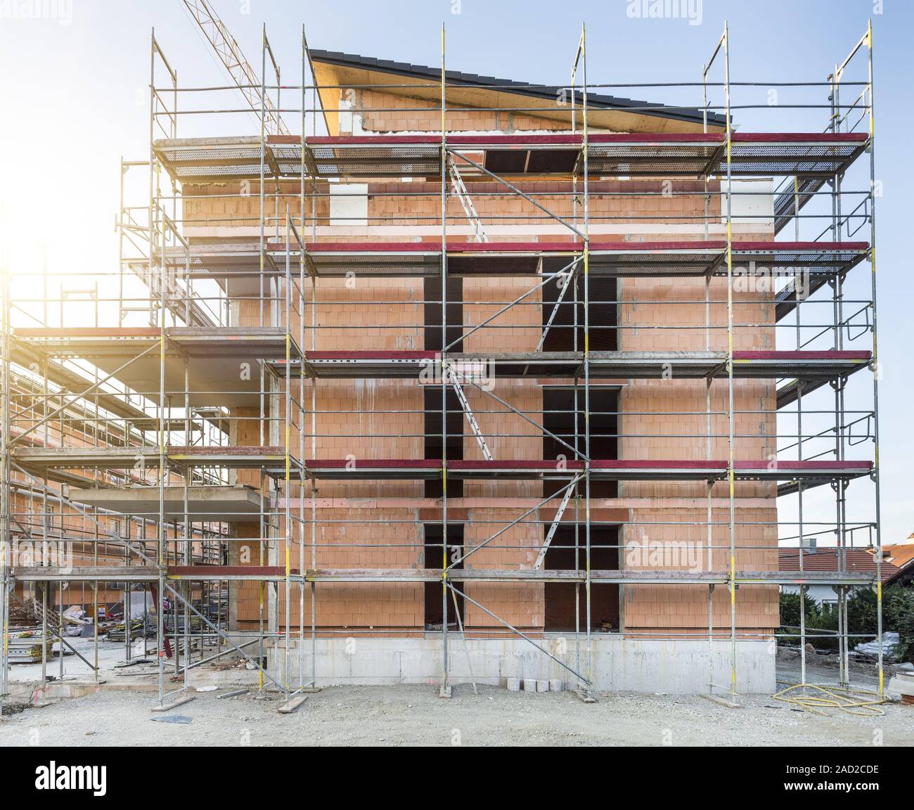 La costruzione di un palazzo di appartamenti, Germania Foto stock - Alamy