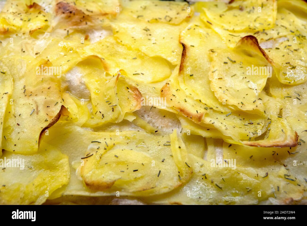 Immagine ravvicinata di una pizza di patate Foto Stock