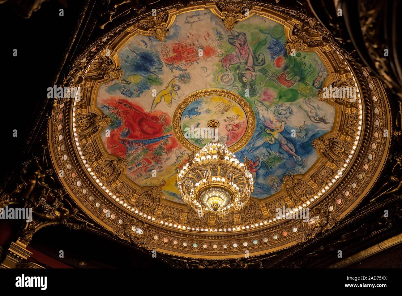 Una vista interna dell opera de Paris, Palais Garnier. Fu costruita dal 1861 al 1875 per la casa dell'Opera di Parigi. Foto Stock