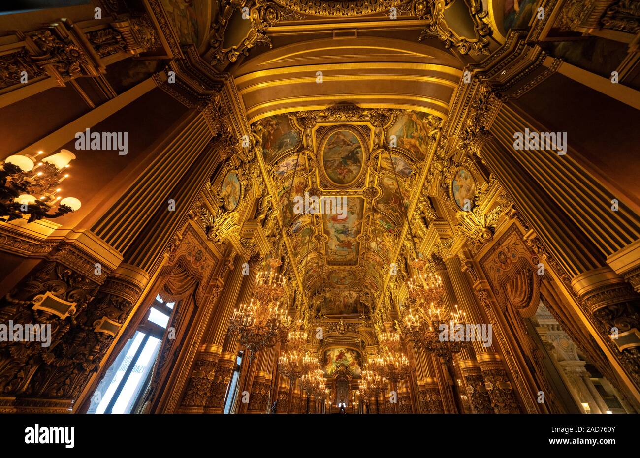 Una vista interna dell opera de Paris, Palais Garnier. Fu costruita dal 1861 al 1875 per la casa dell'Opera di Parigi. Foto Stock