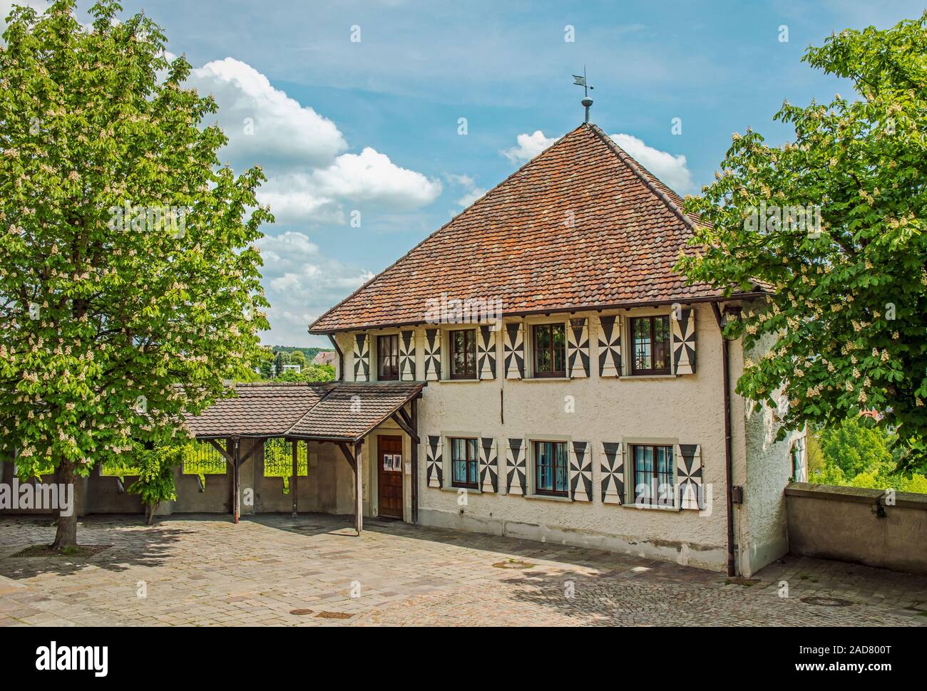 Schützenturm, una storica torre di difesa sulla parete della città in Engen Foto Stock