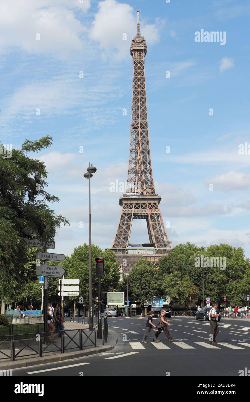 Parigi la vita in città Foto Stock