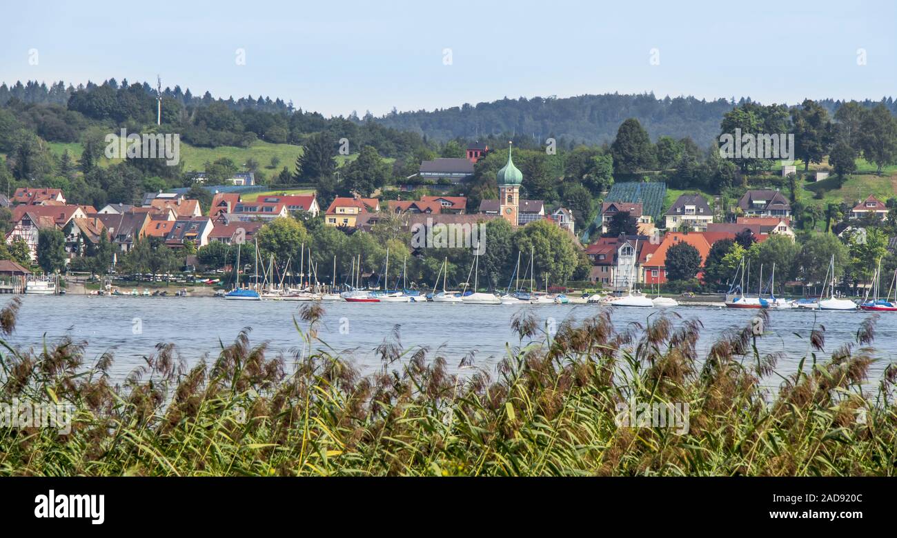 Vista dall isola di Reichenau sul Lago di Costanza a Allensbach Foto Stock