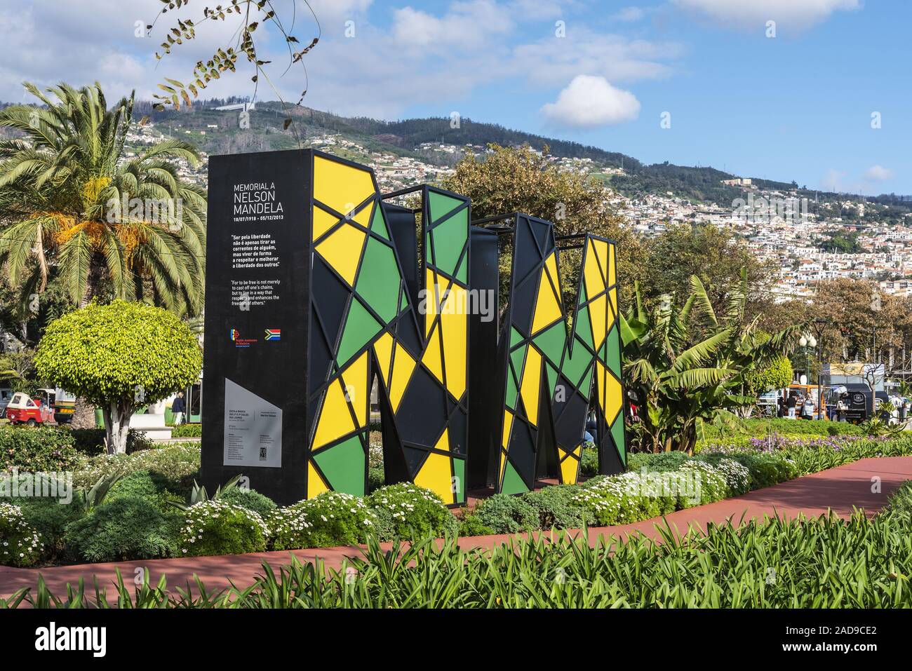 Nelson Mandela memorial, waterside promenade, Funchal, Madeira, Portogallo, Europa Foto Stock