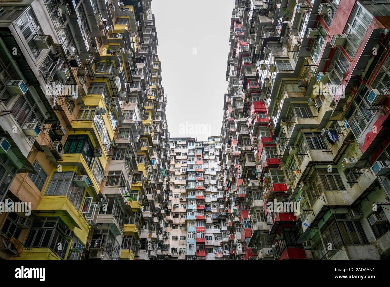 Montaine-Mansion Quarry-Bay-Hong Kong. Anche noto come il "mostro- Edificio-" è un famoso-- turistiche località. Foto Stock