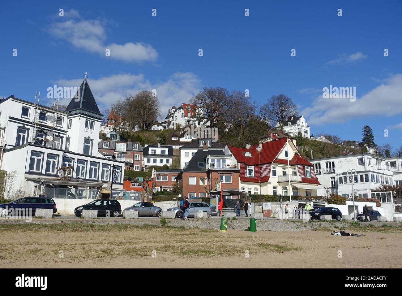 Il famoso quartiere di scale in Blankenese sull'Elba beach, Amburgo Foto Stock