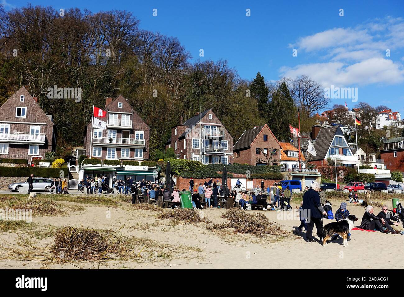 Il famoso quartiere di scale in Blankenese sull'Elba beach, Amburgo Foto Stock