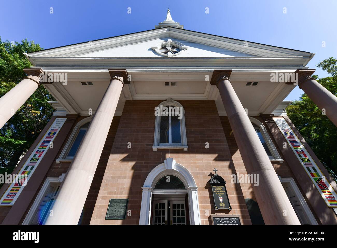 Trinità & San Filippo la Cattedrale è una chiesa storica in un ampio e Rettore strade di Newark, Essex County, New Jersey, Stati Uniti. Essa è la sede o Foto Stock