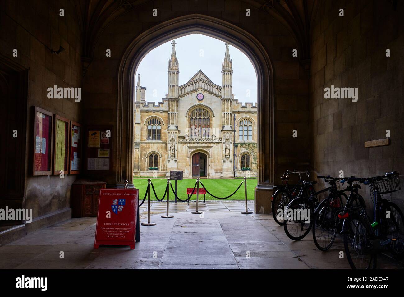 L'ingresso al Corpus Christi College di Cambridge Foto Stock