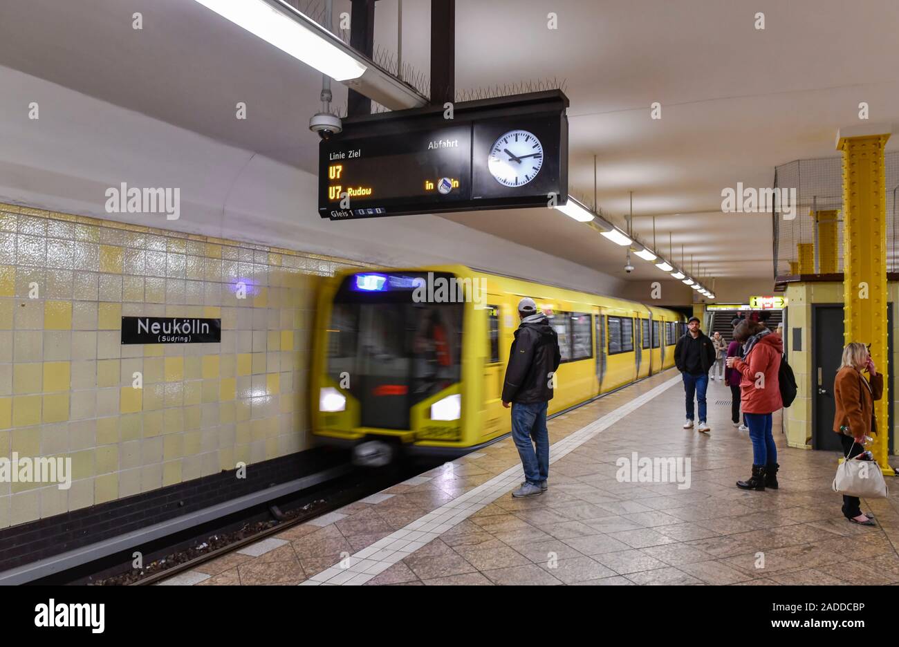 U 7, U-Bahn, Bahnhof Neukölln, Berlino, Deutschland Foto Stock