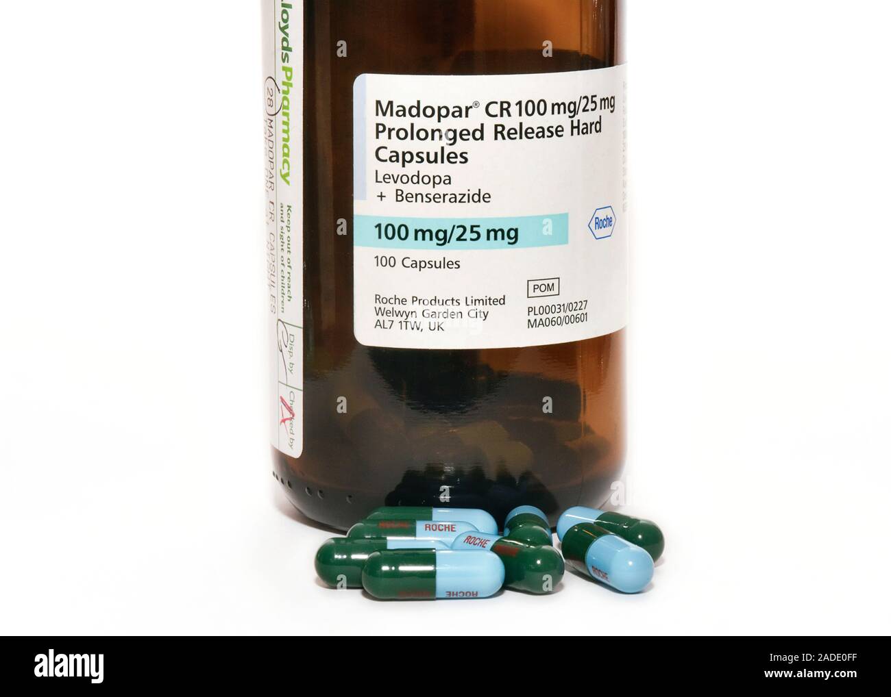 Madopar morbo di Parkinson farmaco. Capsule del farmaco Madopar, che è usato per trattare il morbo di Parkinson. Questo farmaco è un combinati Foto Stock
