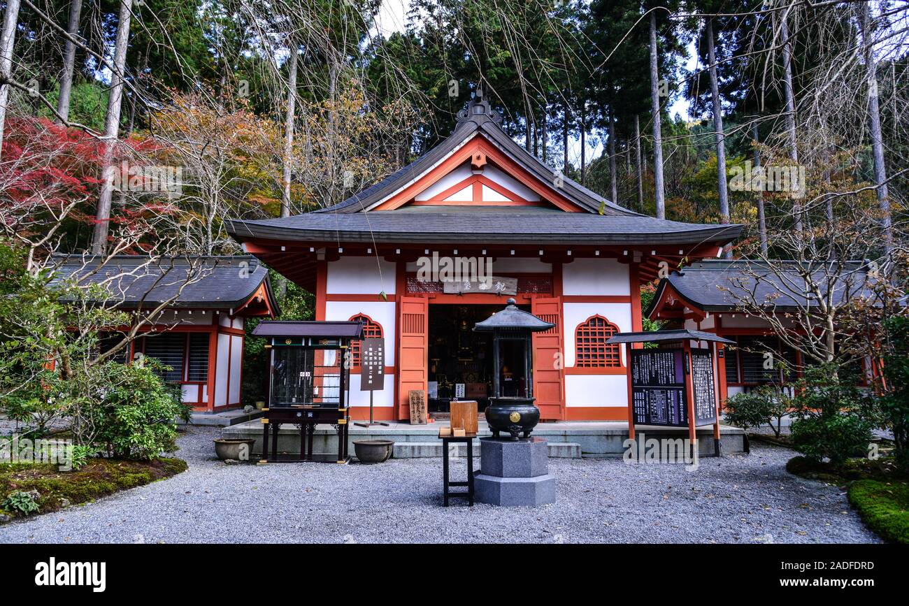 Kyoto, Giappone - Nov12, 2019. Sanzen-nel tempio di Kyoto, Giappone. Kyoto è considerata la capitale culturale del Giappone e un importante destinazione turistica. Foto Stock