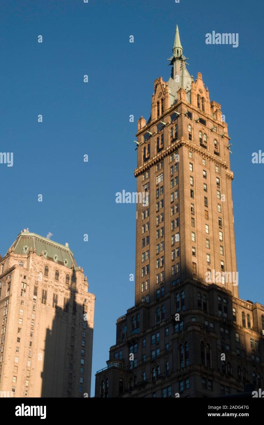 Sherry-Netherland Hotel sulla Quinta Avenue, New York Foto Stock