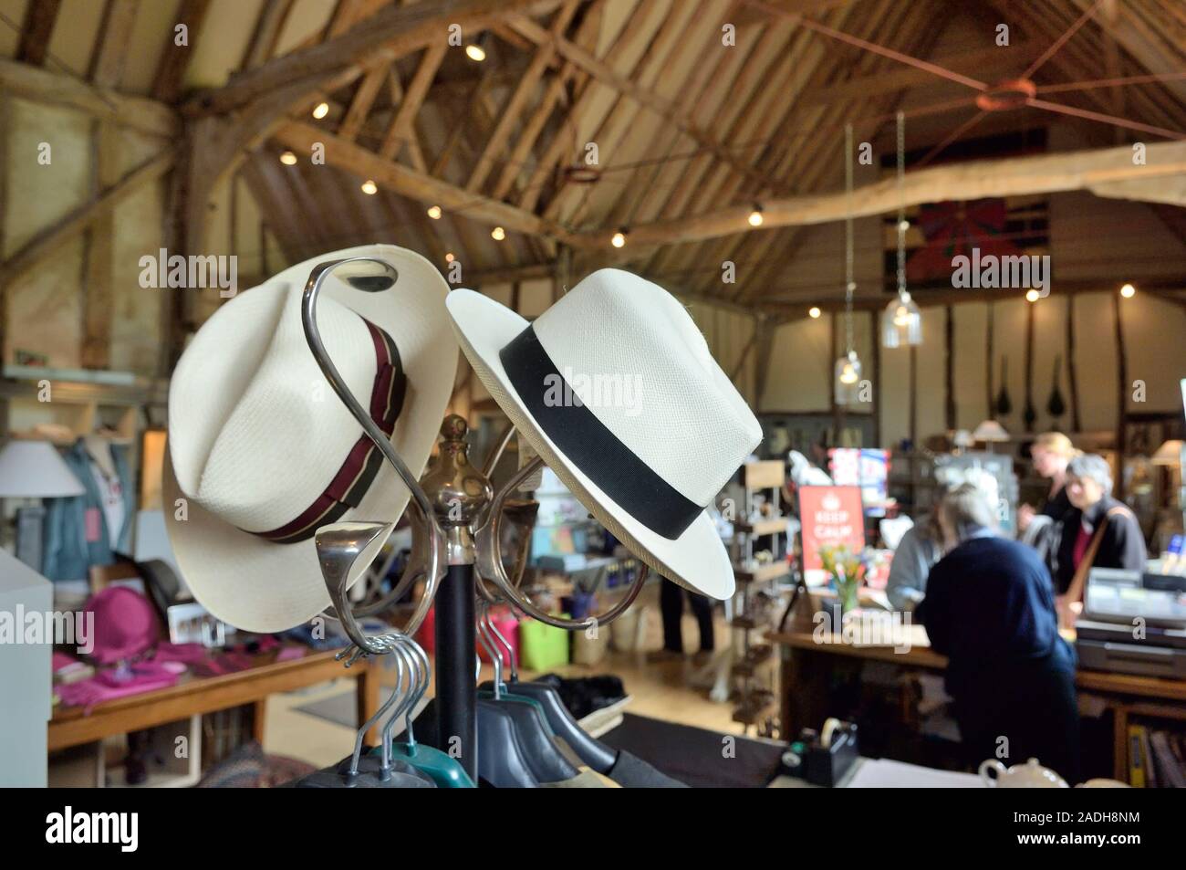 Il Salto Lepre Paese Store, Stanton, vicino a Bury St Edmunds, Suffolk, East Anglia, England, Regno Unito Foto Stock