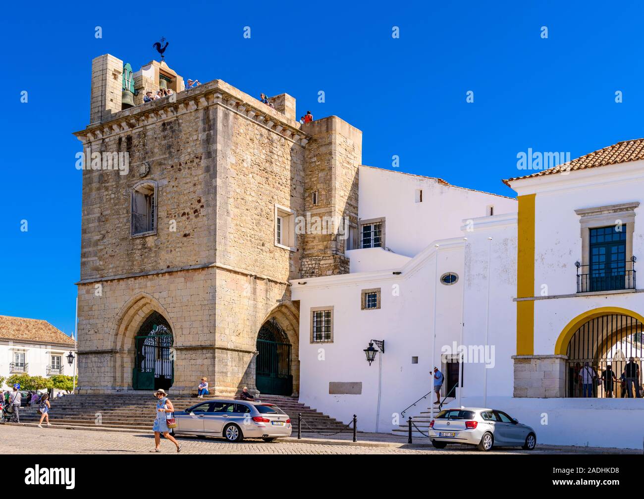 Campanile della Cattedrale di Faro, Igreja de Santa Maria se. Faro, Algarve orientale Portogallo. Foto Stock