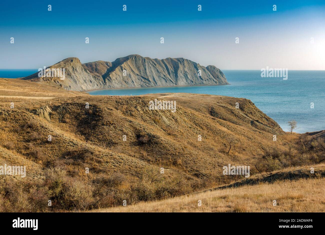 Viste del Cape camaleonte e Koktebel Bay, il litorale del Mar Nero in Crimea Foto Stock