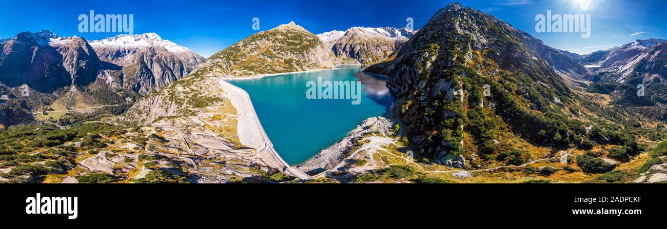 Vista aerea del Lago Gelmer vicino dal Grimselpass nelle Alpi svizzere, Gelmersee, Svizzera. Foto Stock