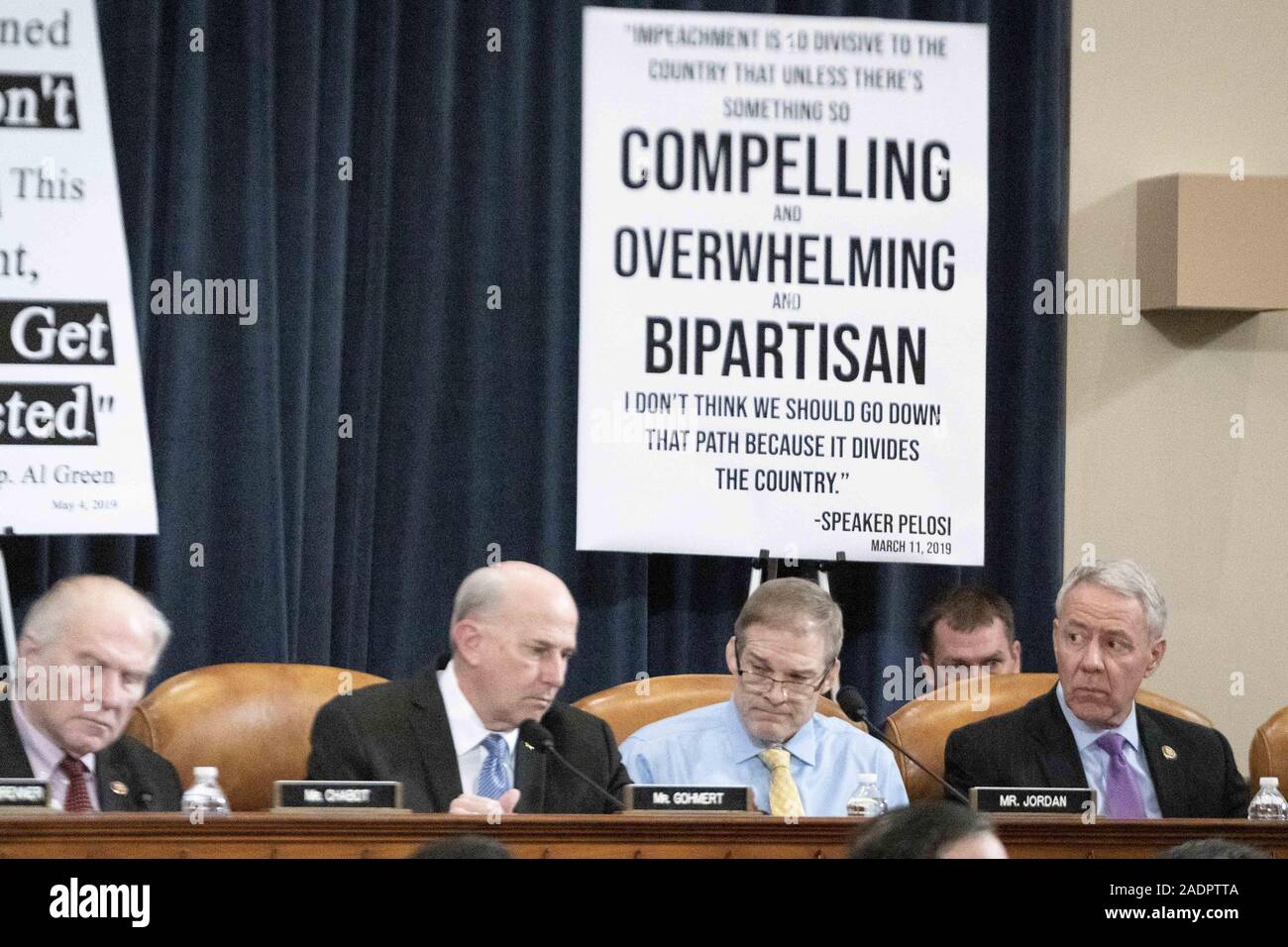 Dicembre 4, 2019, Washington, Distretto di Columbia, Stati Uniti: Rappresentante Steve Chabot (R-OH), rappresentante LOUIE GOHMERT (R-TX), rappresentante JIM JORDAN (R-OH), rappresentante KEN BUCK (R-CO) presso la Casa Comitato Giudiziario prima dell' audizione pubblica per chiedere se il presidente Donald Trump dovrebbe essere impeached per i crimini che egli avrebbe commesso per quanto riguarda il rifiuto di aiuti militari all'Ucraina in exchange per ricercare sporcizia sulla sua politica interna e avversario probabile candidato presidenziale democratica, ex Vice presidente Joe Biden. Dicembre 4, 2019 (credito Immagine: © Foto Stock