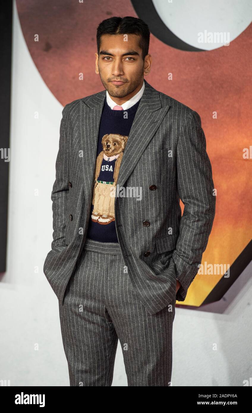 Londra, Regno Unito. 04 Dic, 2019. Londra, Inghilterra - Dicembre 04: Nabhaan Rizwan assiste la Premiere mondiale e Royal prestazioni di '1917' al Luxe Odeon Leicester Square il 4 dicembre 2019 a Londra, Inghilterra. Credito: Gary Mitchell, GMP Media/Alamy Live News Foto Stock