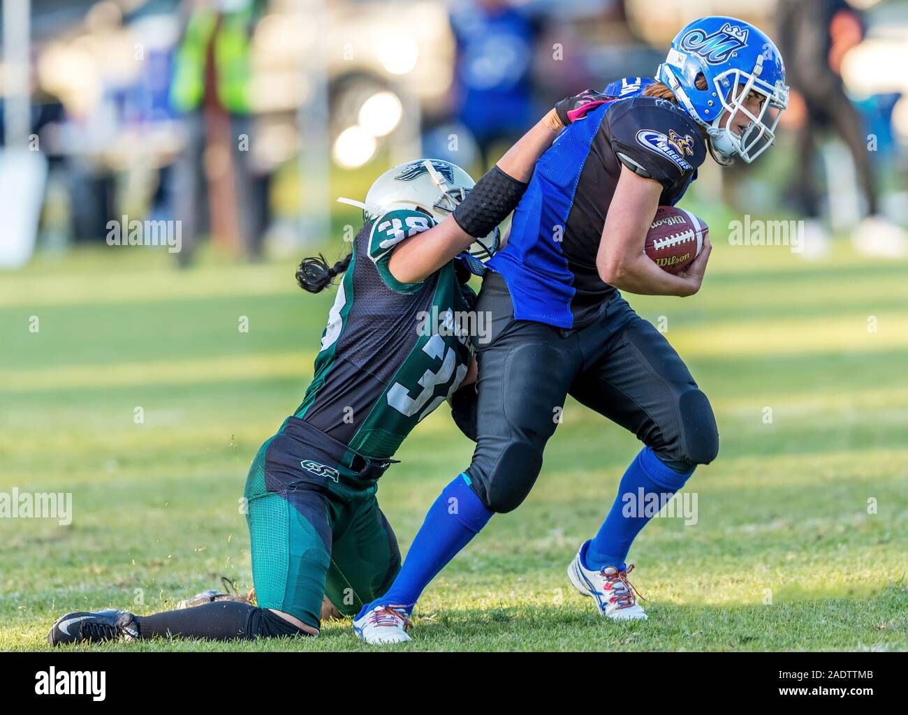 L'azione femminile del calcio americano Foto Stock