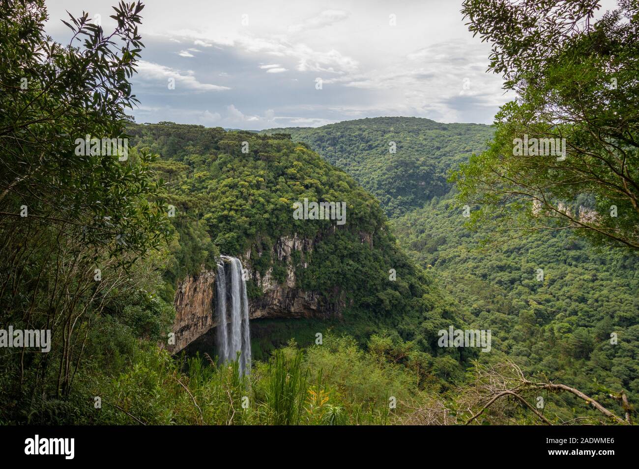 Cascata Caracol nella città di Canela nello stato Di Rio Grande do sul nel sud del Brasile Foto Stock