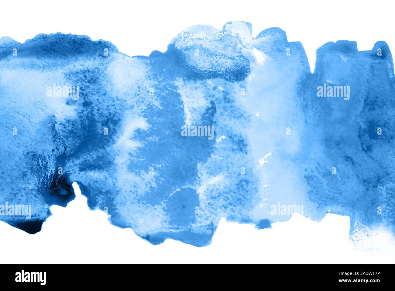 Abstract acquerello con sfondo blu e macchie di lilla. Foto Stock