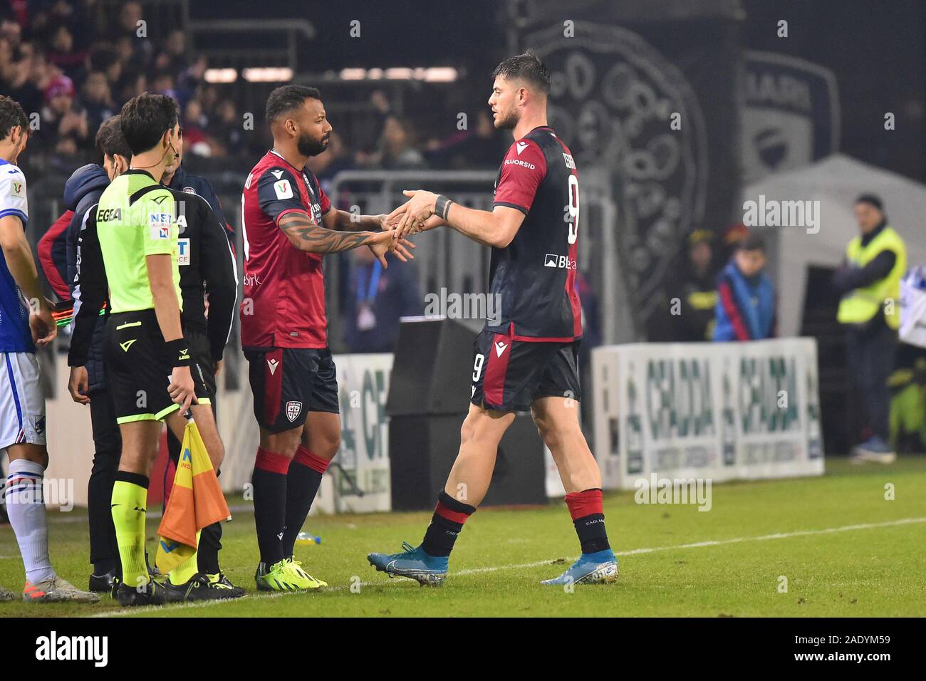 Cagliari, Italia, 05 dic 2019, Alberto cerri di Cagliari Calcio, galvão joao pedro di cagliari calcio durante Cagliari vs Sampdoria - Italian TIM Cup Championship - Credit: LPS/Luigi Canu/Alamy Live News Foto Stock