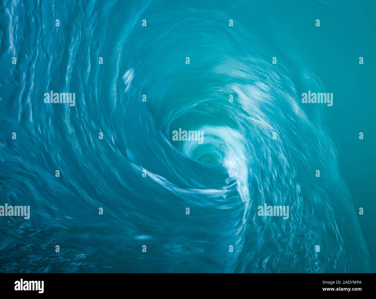 Whater vortice, contrastata e satura i colori naturali. Foto Stock