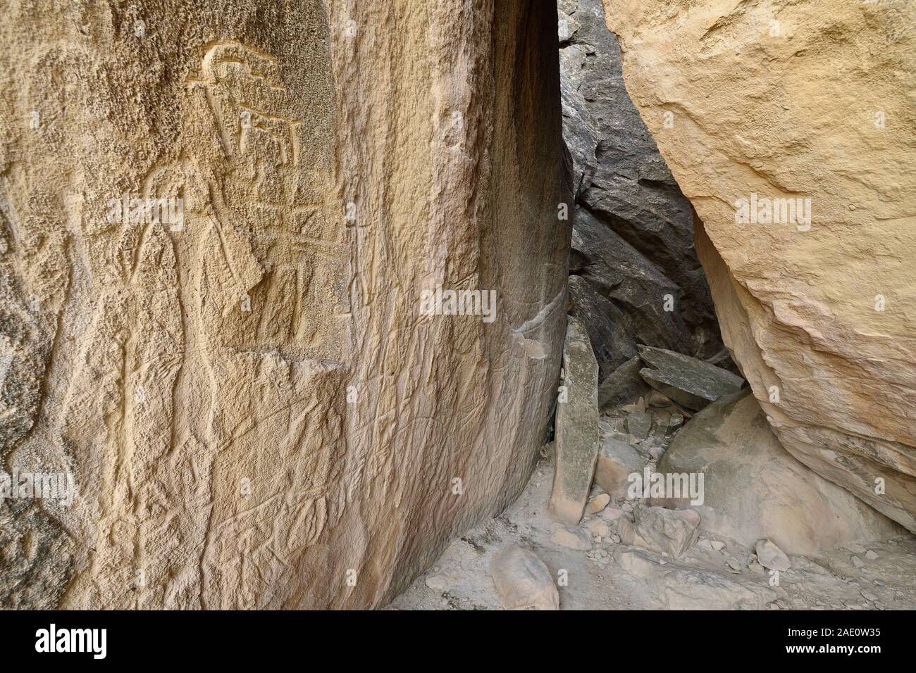 Azerbaigian, antiche incisioni rupestri incisioni rupestri in Gobustan Parco Nazionale vicino a Baku Foto Stock