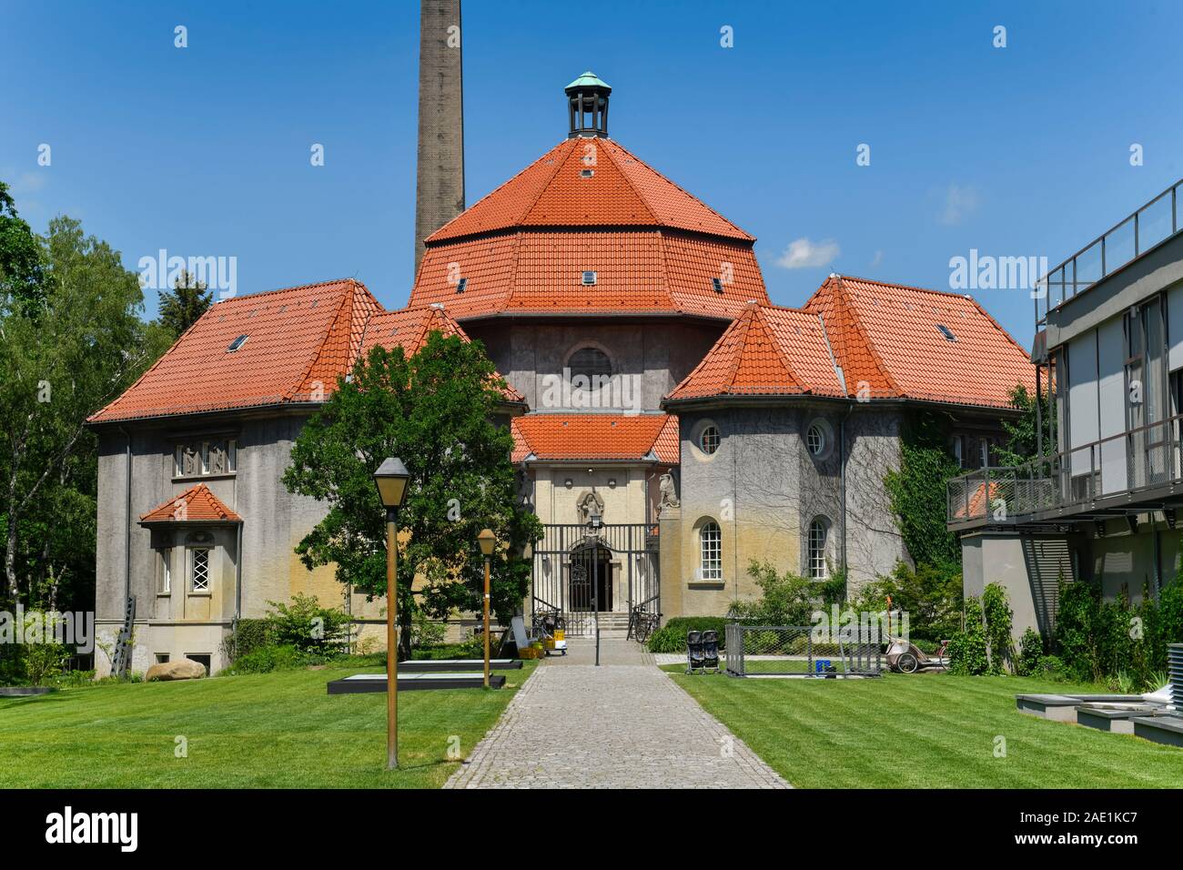 Silent Kulturquartier verde, Krematorium Wedding, Gerichtstraße, Wedding, Mitte di Berlino, Deutschland Foto Stock