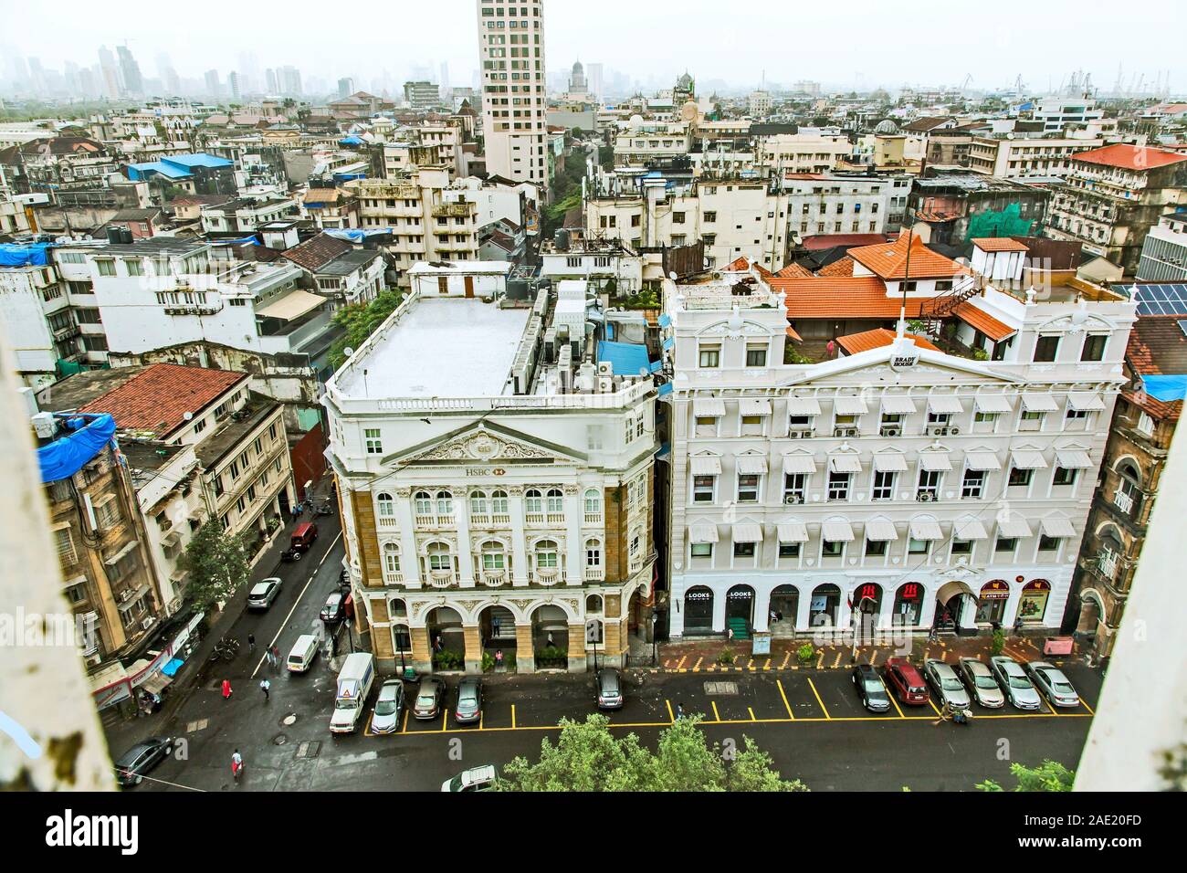 HSBC Bank e Brady House Building, Fort, Mumbai, Maharashtra, India, Asia Foto Stock