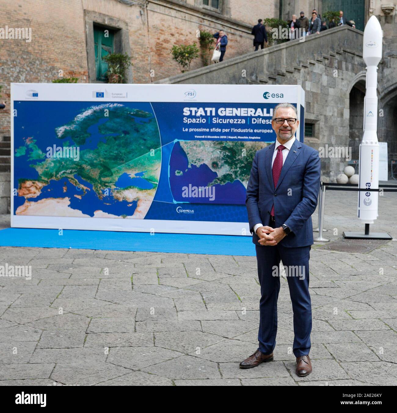 Napoli, campania, Italy. 6 dicembre, 2019. 12/06/2019 Napoli, conferenza Stati generali dello spazio di sicurezza e di difesa con la presenza del Presidente del Parlamento europeo David Sassoli e dei Ministri della Repubblica Italiana. Credito: Fabio Sasso/ZUMA filo/Alamy Live News Foto Stock