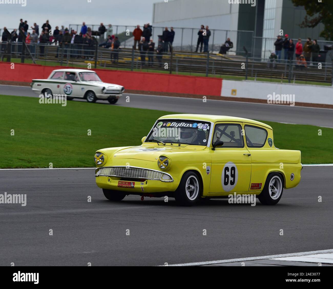 Bob Bullen, Ford Anglia, HSCC vetture turismo, campionato finale, Silverstone, ottobre 2019, Storico Sports Car Club, HSCC, automobili, Classic Rac Foto Stock