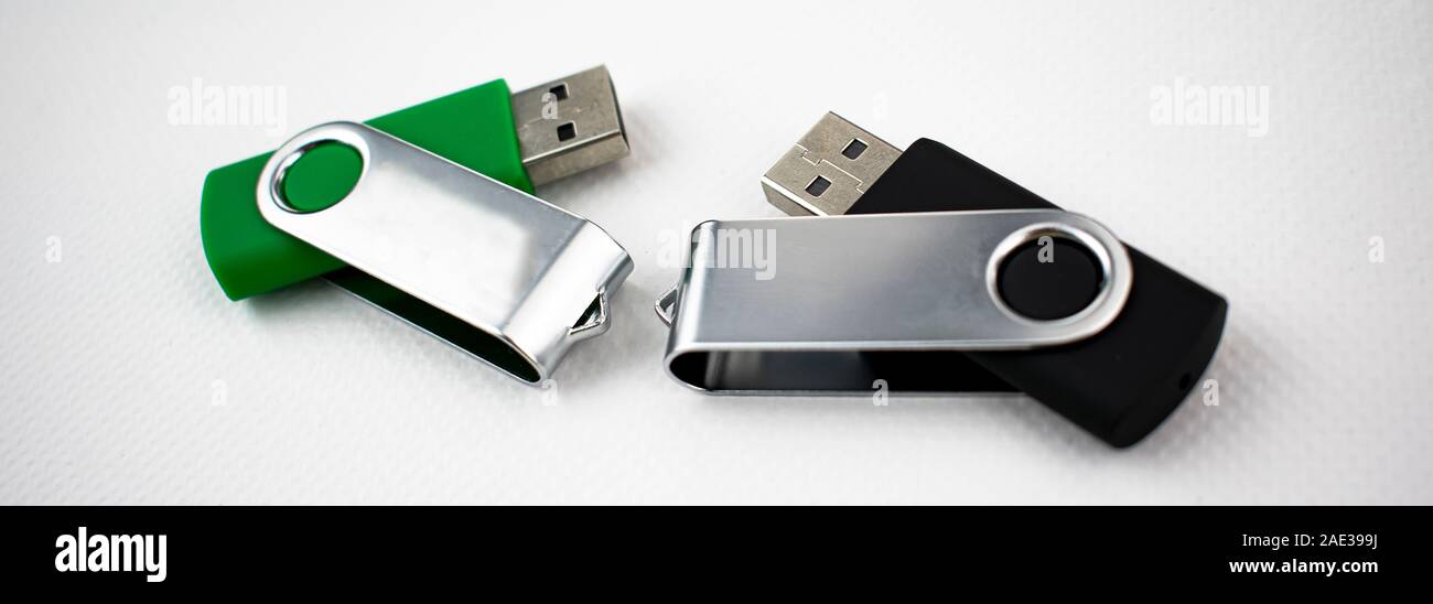 Unità di memoria realizzata in metallo e plastica satinata con connessione USB per la memorizzazione dei dati Foto Stock