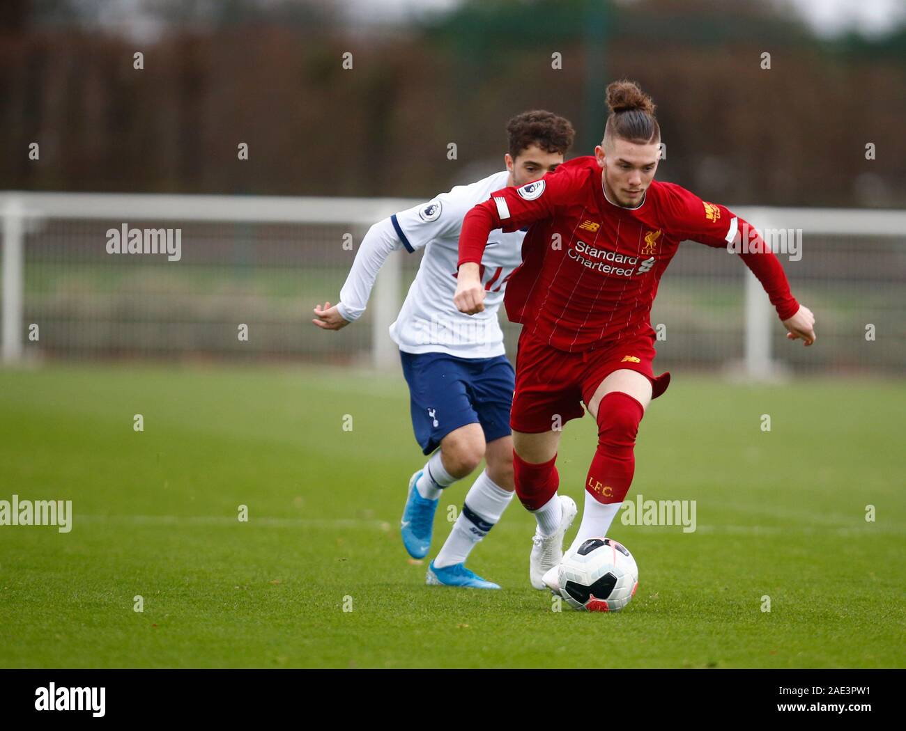 Enfield, Regno Unito. 06 Dic, 2019. ENFIELD, Inghilterra. 06 Dicembre: Harvey Elliott di Liverpool durante la Premier League 2 tra Tottenham Hotspur e Liverpool presso la Hotspur modo, Enfield il 06 dicembre, 2019 a Enfield, Inghilterra. Credit: Azione Foto Sport/Alamy Live News Foto Stock