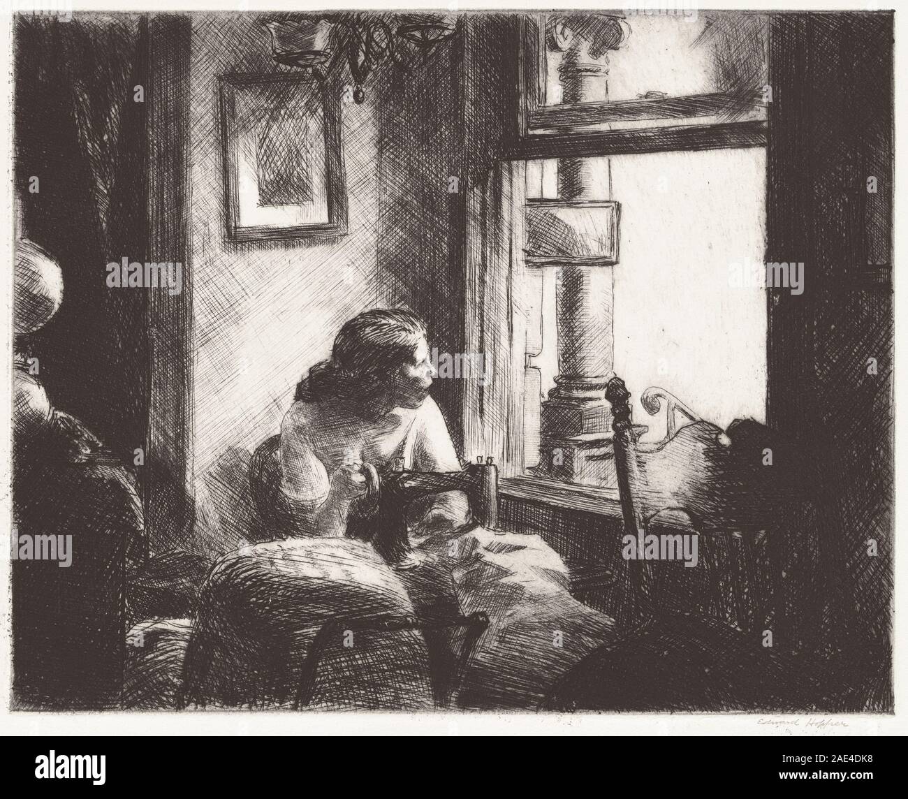 Un dipinto di Edward Hopper datato 1922 che mostra un interno di una stanza sul lato est, raffigurante mobili, finestre luminose, pareti, pavimento, e composizione spaziale, caratteristica del realismo americano dei primi anni del XX secolo. Foto Stock