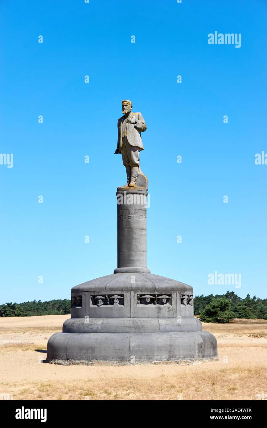 General de Wet monumento sulla Otterlose Zand nel Parco Nazionale De Hoge Veluwe Paesi Bassi Foto Stock