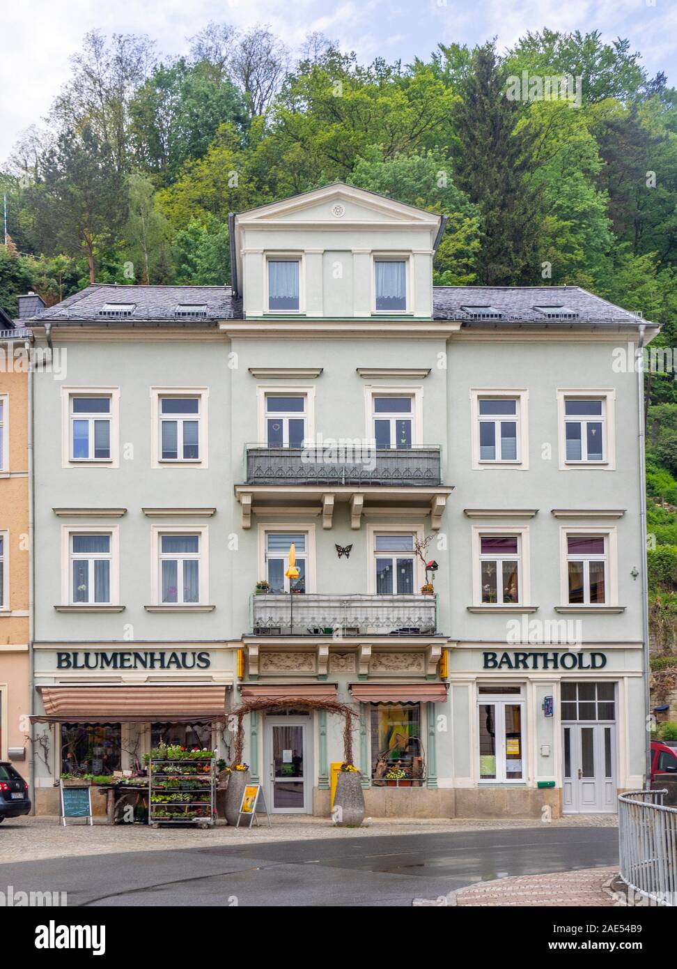 Edifici rinascimentali e negozi nella città termale Bad Schandau Bad Schandau, Sassonia Germania. Foto Stock