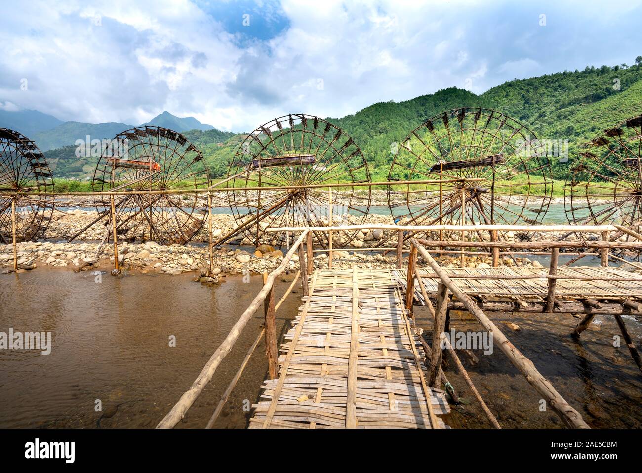 Pu Luong ruota di acqua sul flusso, Thanh Hoa in Vietnam Foto Stock