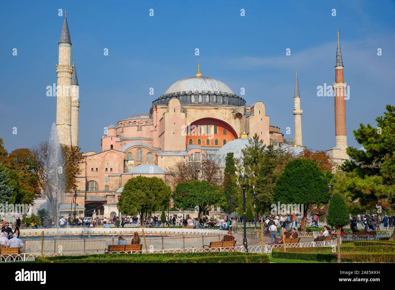 Hagia Sophia, ex cattedrale ortodossa e Ottoman Imperial moschea, ad Istanbul in Turchia Foto Stock