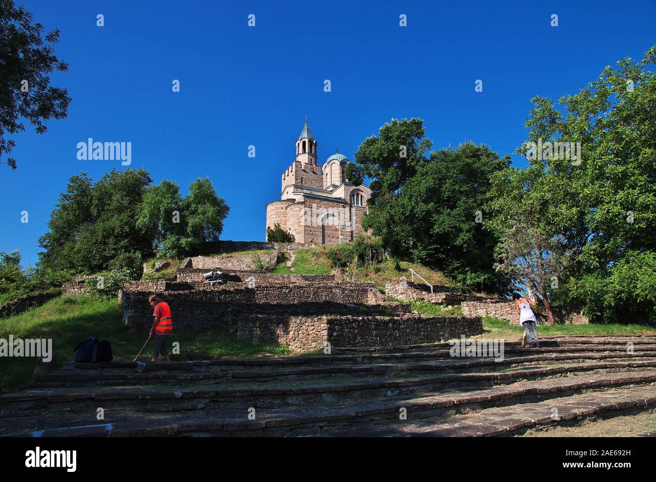 Veliko Tarnovo / Bulgaria - 16 LUG 2015: La chiesa nella fortezza di Veliko Tarnovo, Bulgaria Foto Stock
